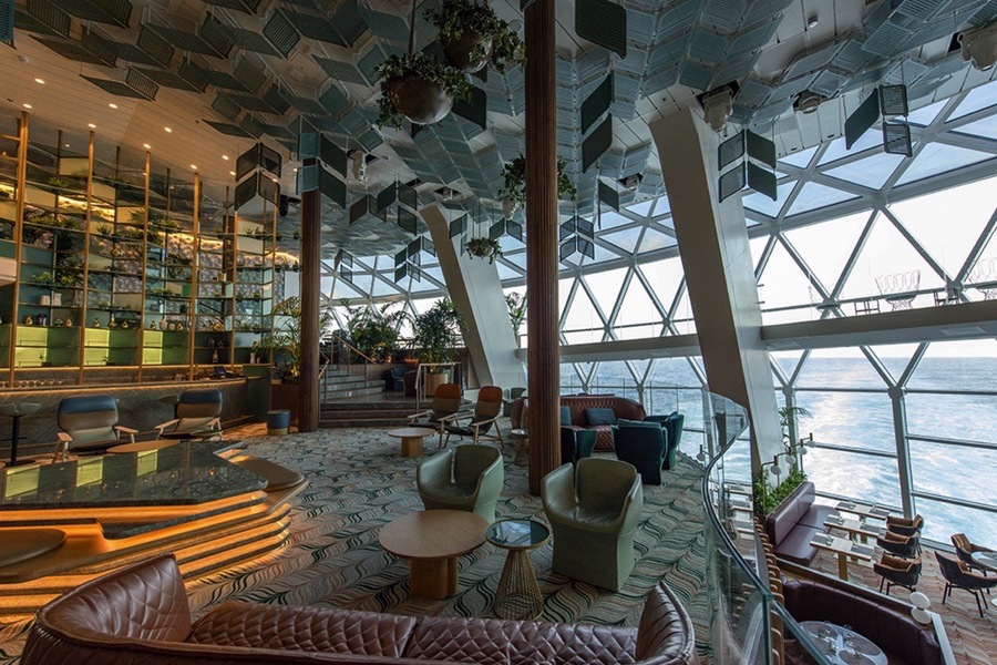 Celebrity Cruises Eden 3.jpg